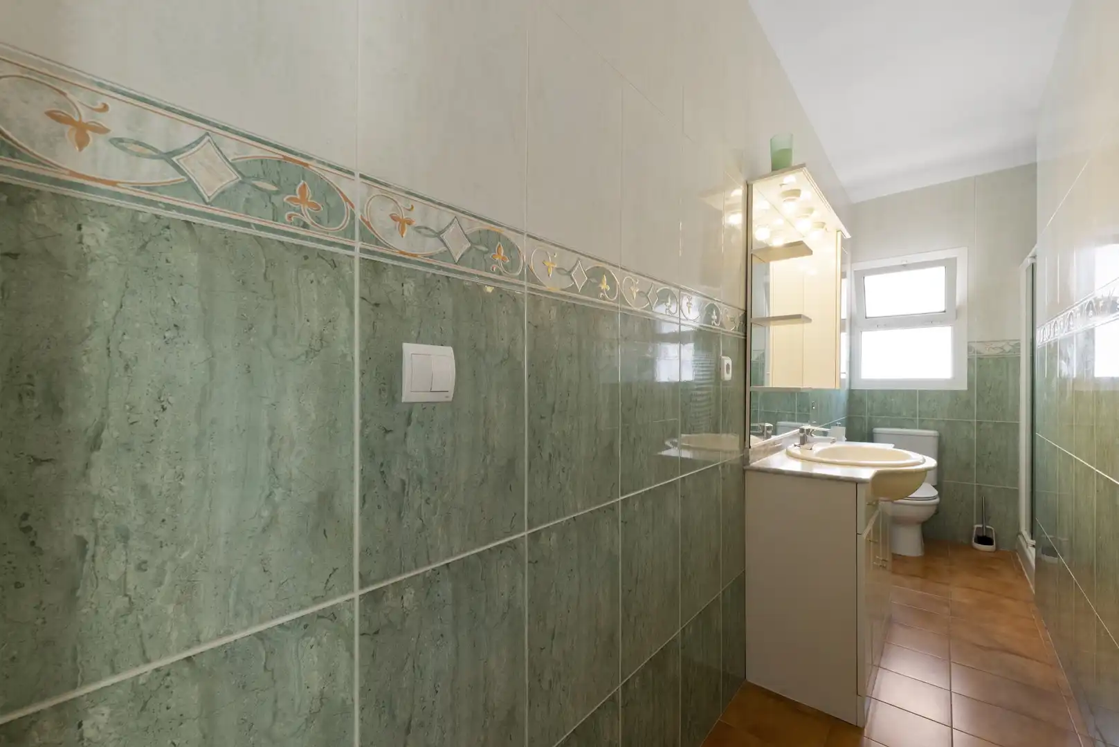 Bany de Casa o xalet en venda en Mijas amb Aire condicionat, Terrassa i Piscina