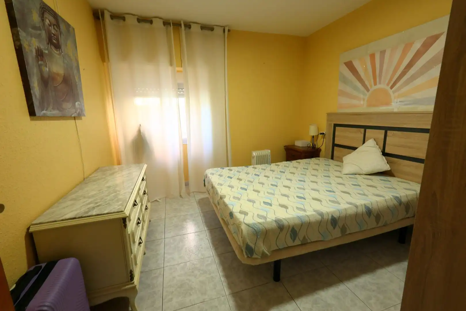 Habitación de Casa adosada en venta en Cacabelos con Calefacción y Balcón