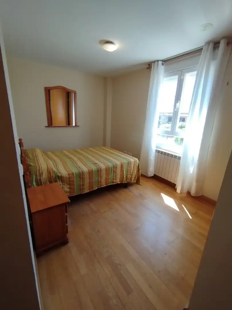 Habitación de Piso en venta en Ávila con Calefacción, Terraza y Trastero