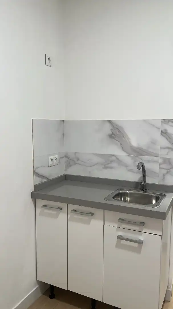 Studio à louer à Calle Fuente Nueva 34