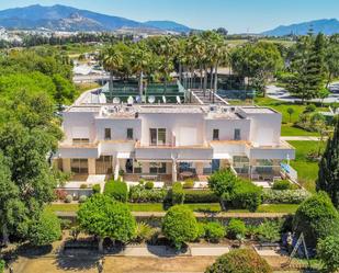 Exterior view of Single-family semi-detached for sale in Estepona  with Air Conditioner and Terrace