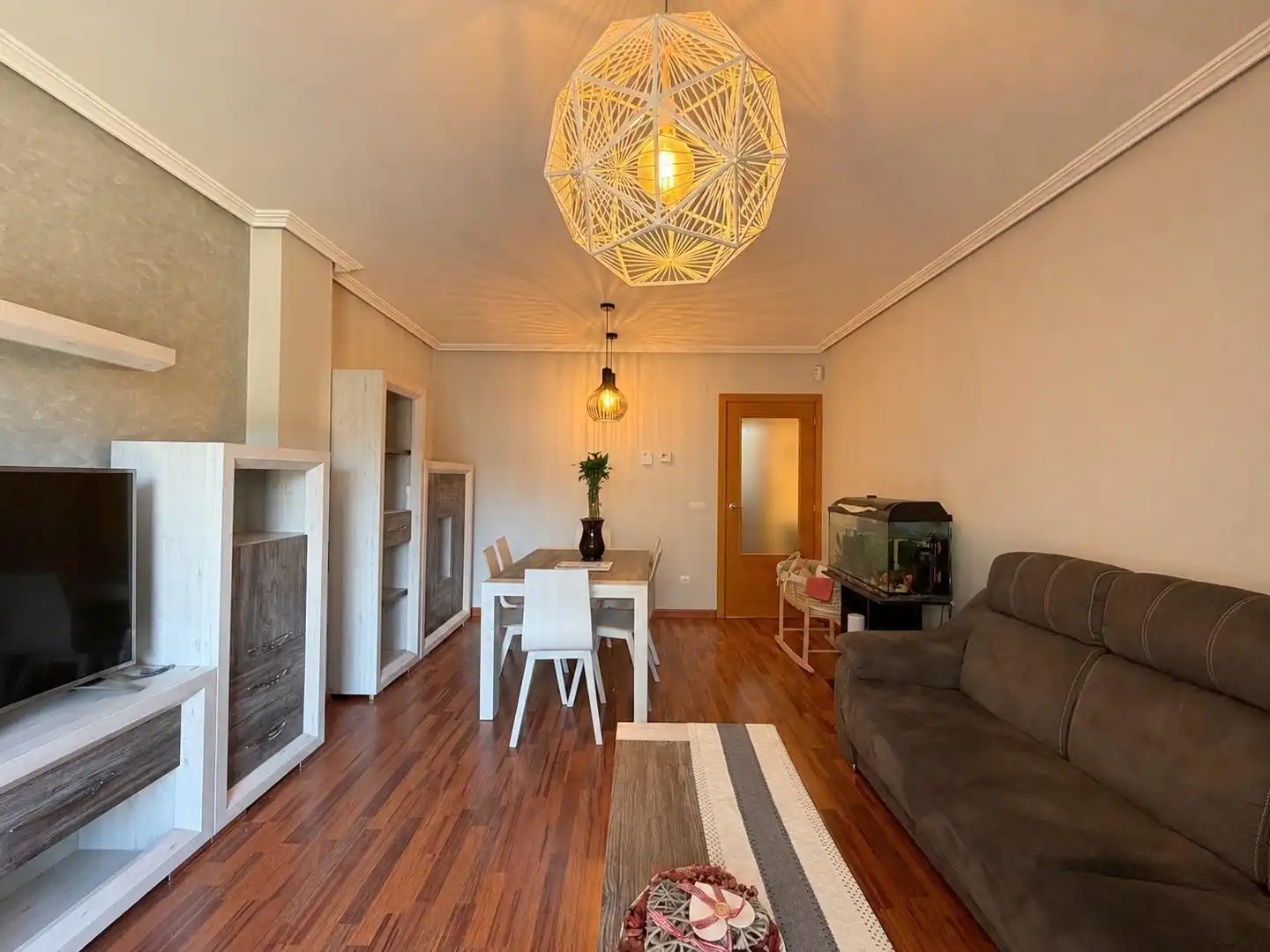 Sala de estar de Piso en venta en Ávila con Calefacción, Trastero y Amueblado