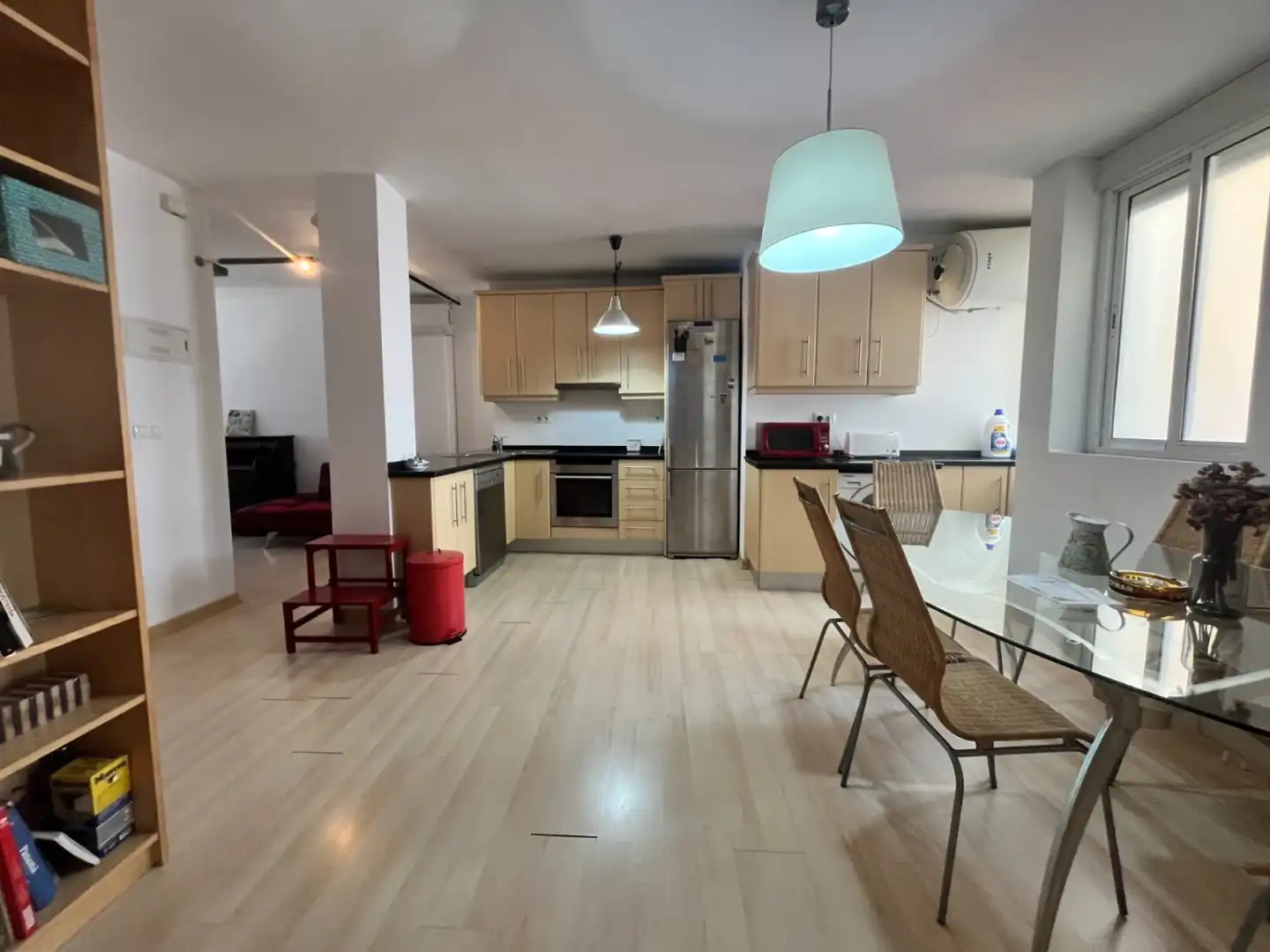 Cocina de Apartamento de alquiler en Sevilla con Aire acondicionado, Calefacción y Amueblado
