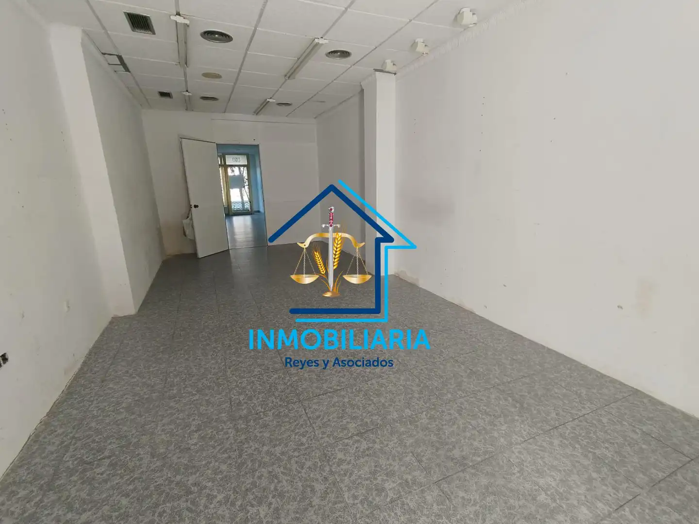 Local comercial en venda a Levante, imagen 9