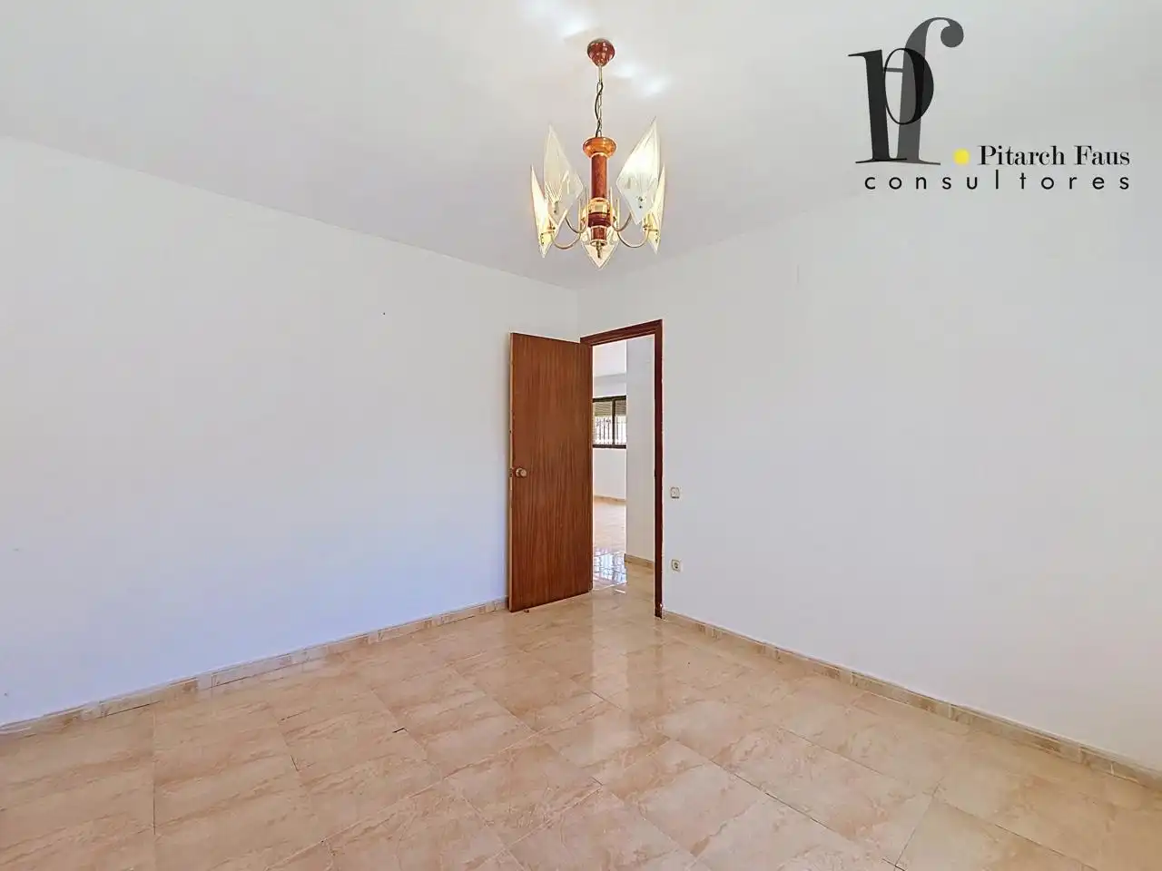 Bedroom of Houses for sale in La Pobla de Vallbona