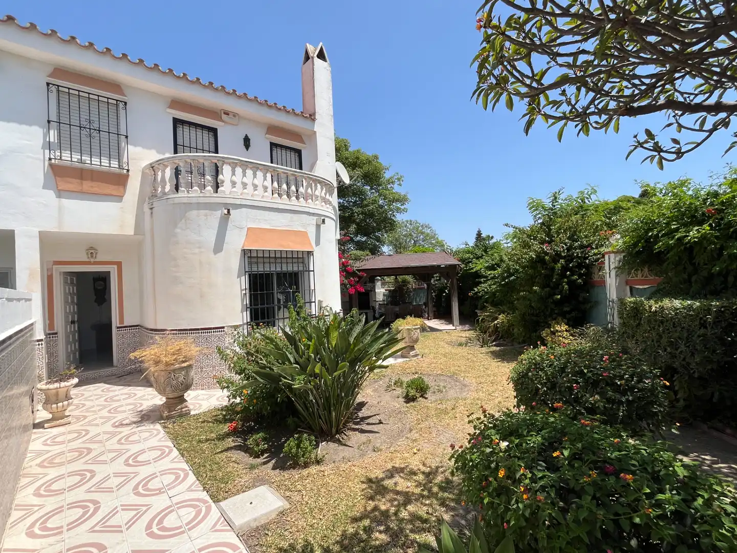 Jardí de Casa adosada en venda en Málaga amb Jardí privat, Terrassa i Forn