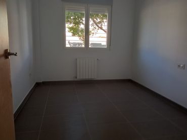 Appartamento di nuova costruzione con ascensore in vendita a Calle Panaderos 8