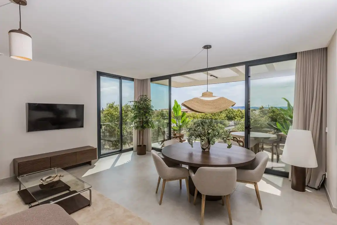 Apartament amb piscina de lloguer a avinguda dels Furs 27, imagen 8