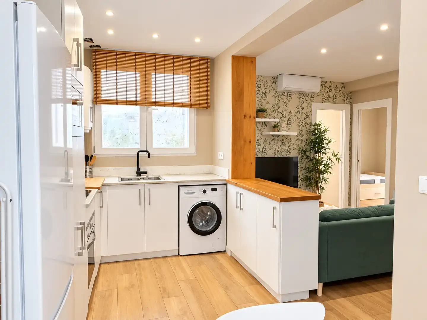 Cocina de Piso en venta en Motril con Aire acondicionado, Amueblado y Balcón