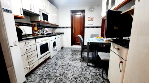 Foto 2 de Piso en venta en Pormetxeta Kalea, Rontegui - Pormetxeta, Barakaldo
