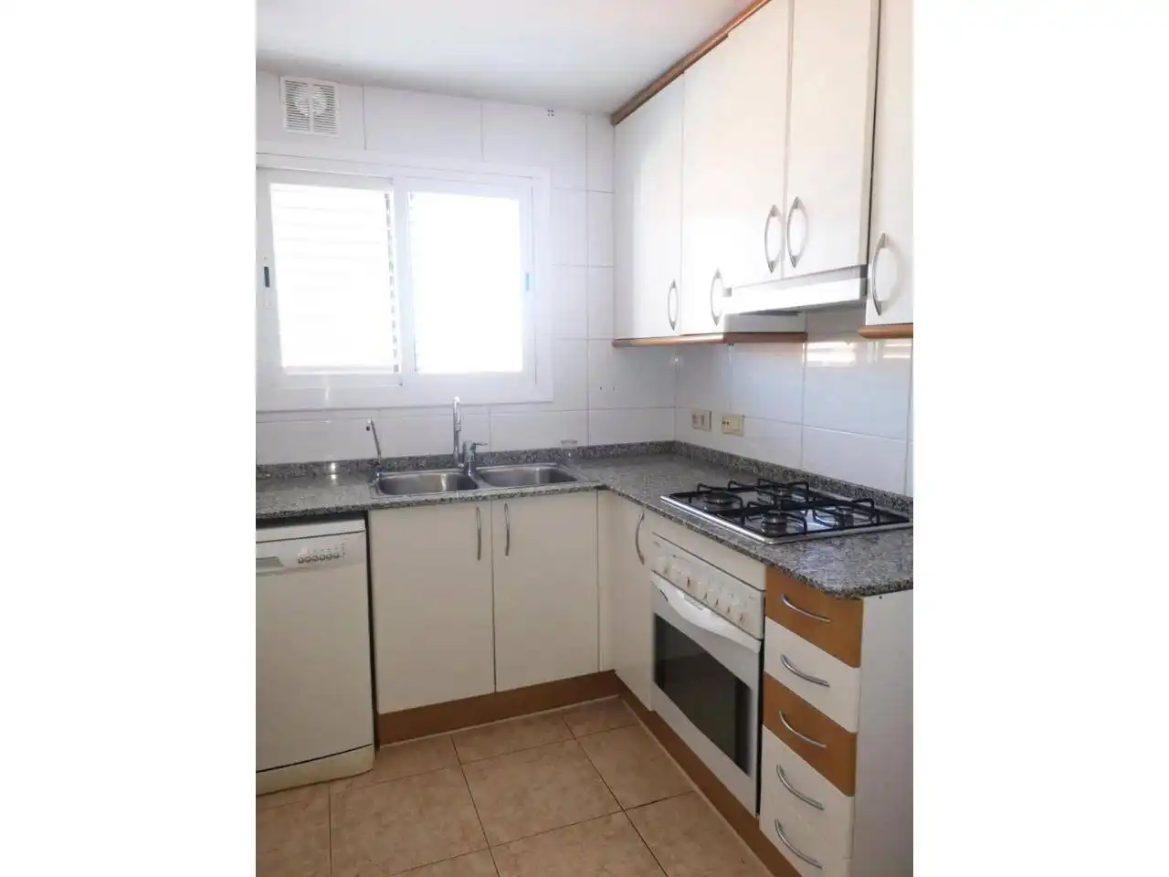 Cocina de Dúplex en venta en Sabadell con Calefacción, Parquet y Terraza