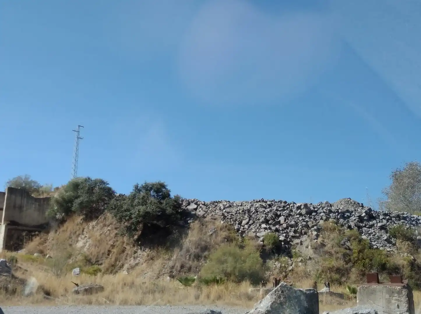 Land for sale in Calle Camino Sierra de la Cruz, 9, Lora del Río