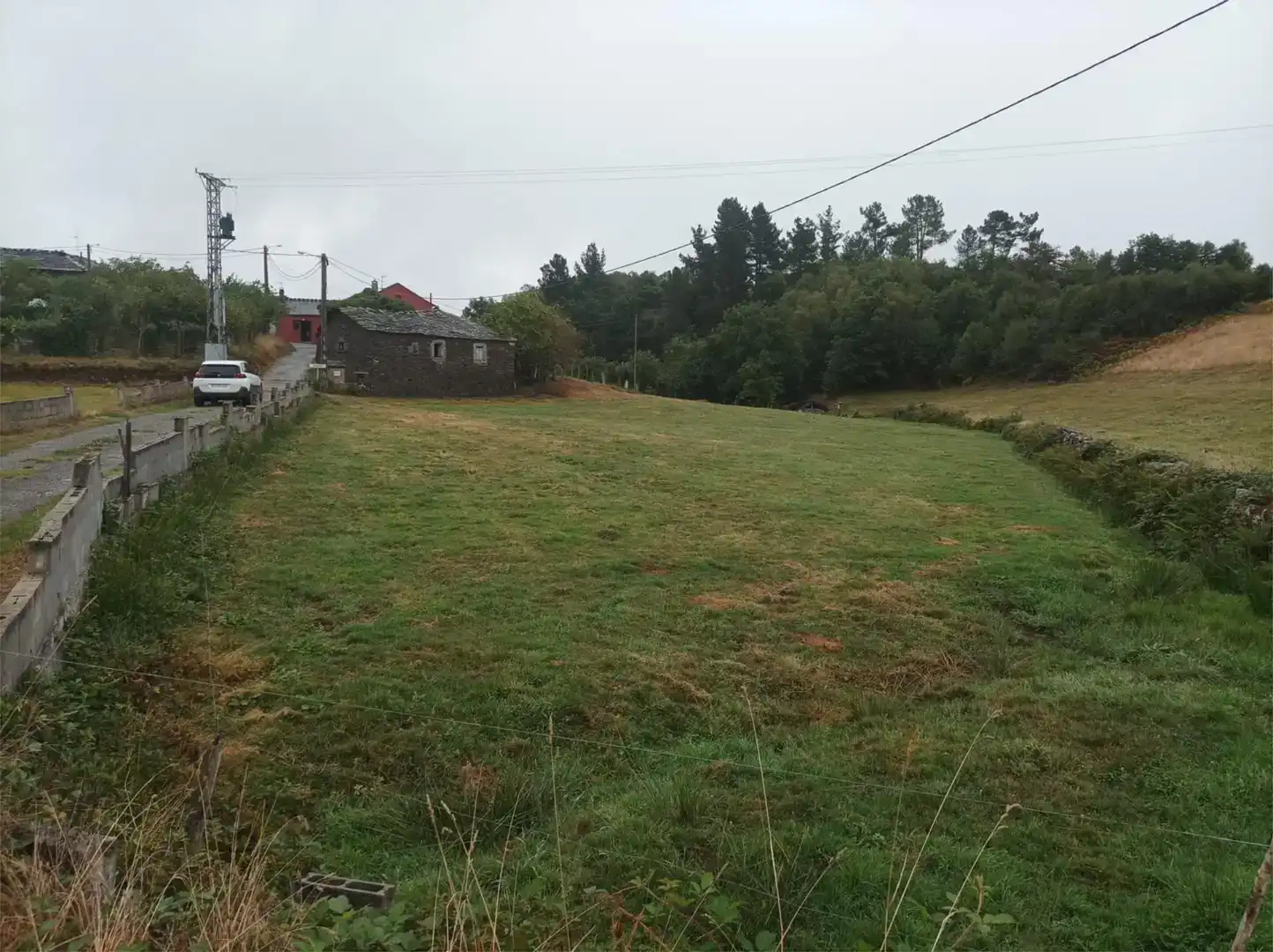 Planta baixa en venda en Grandas de Salime amb Jardí privat