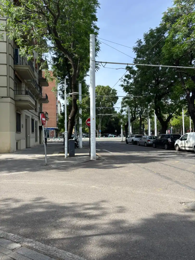 Vista exterior de Pis en venda en Sevilla amb Aire condicionat