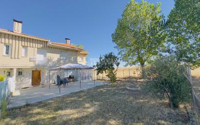 Jardí de Casa adosada en venda en San Cristóbal de Segovia