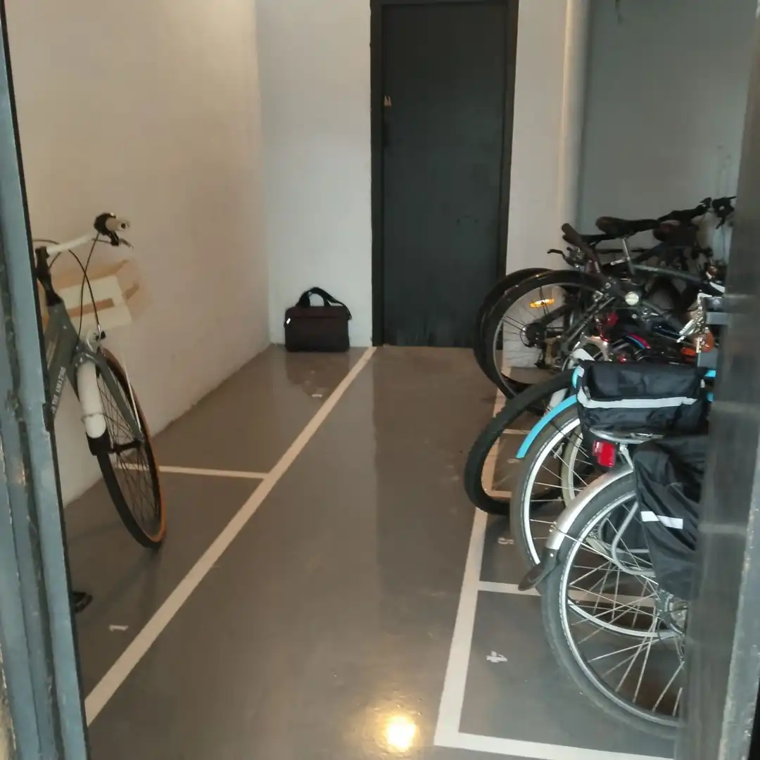Aparcament de Pis en venda en Getxo  amb Calefacció, Terrassa i Traster