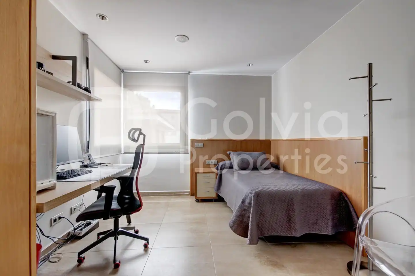 Habitación de Casa o chalet en venta en Viladecans con Aire acondicionado, Calefacción y Jardín privado