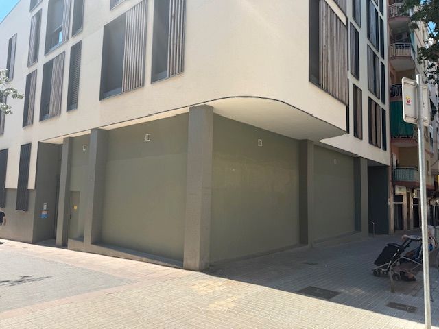 Local de lloguer a Carrer de Joaquim Valls, La Prosperitat, Nou Barris,  Barcelona Capital