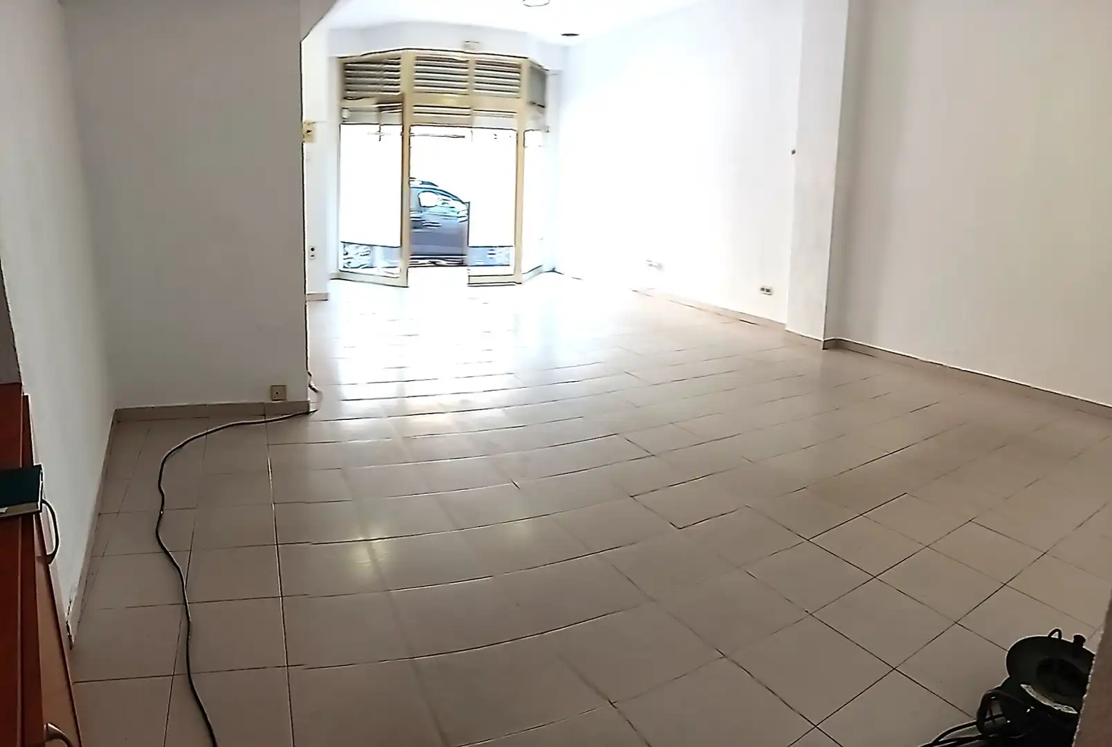 Local comercial en alquiler en Avinguda de la Llibertat, imagen 5
