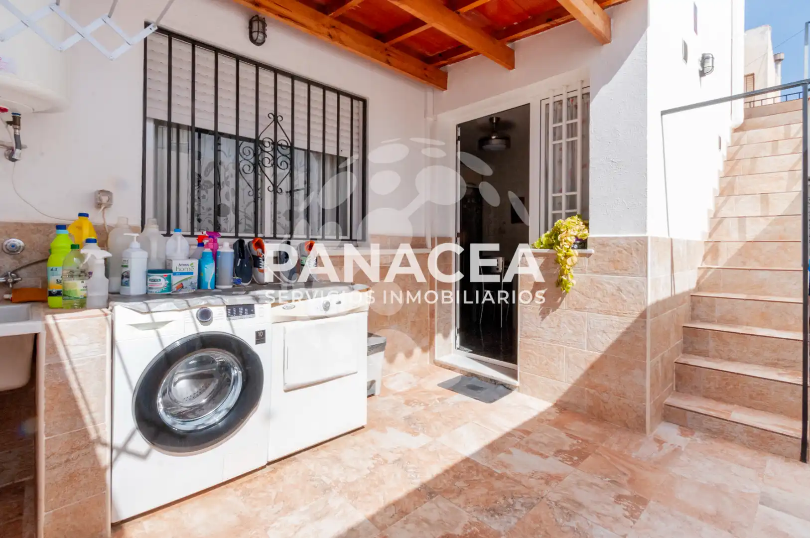 Cocina de Casa adosada en venta en Vícar con Jardín privado, Terraza y Amueblado