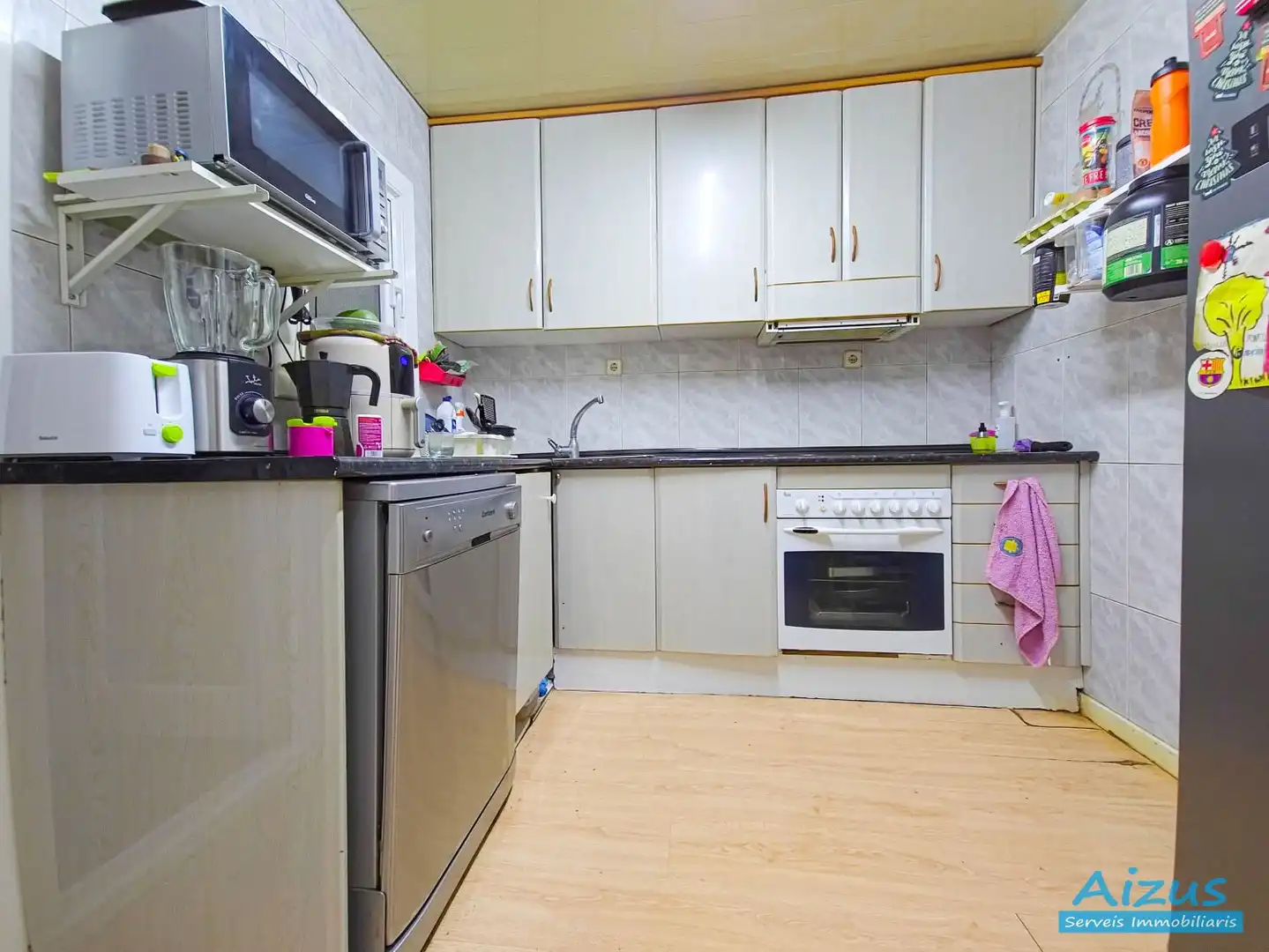 Küche von Wohnung zum Verkauf in Ripollet mit Heizung und Ofen