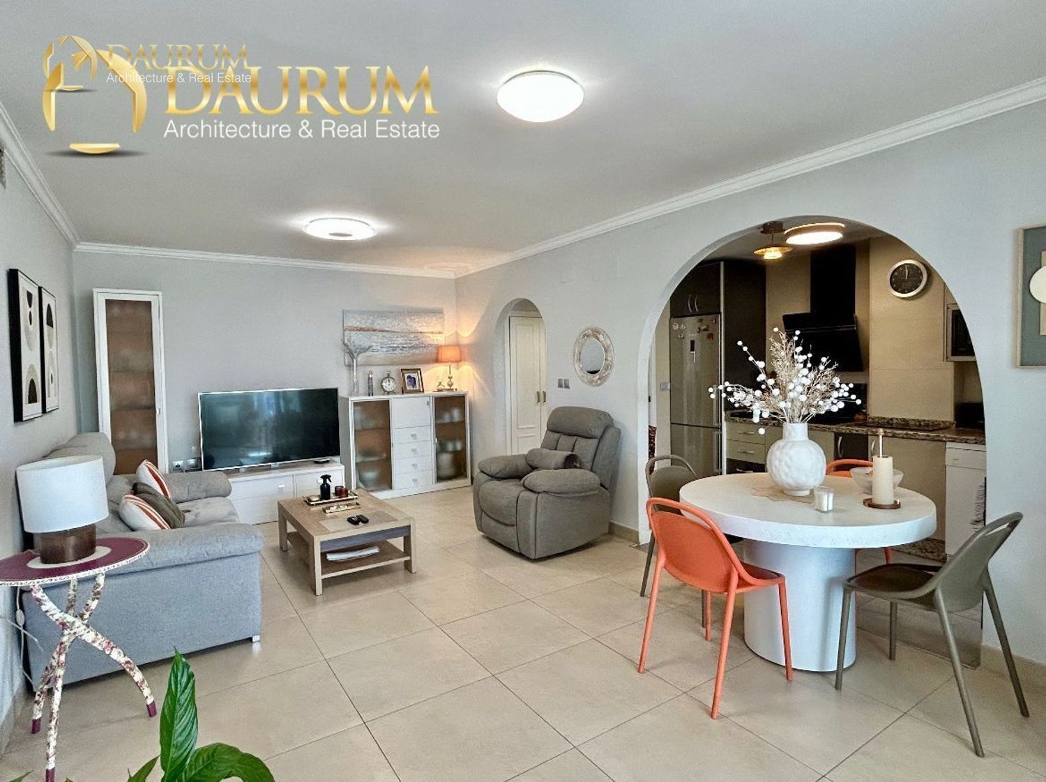 Living room of Flat for sale in Marbella  with Air Conditioner, Heating and Private garden