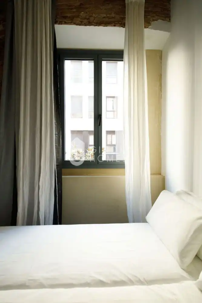 Schlafzimmer von Wohnungen zum Verkauf in Girona mit Klimaanlage, Heizung und Möbliert