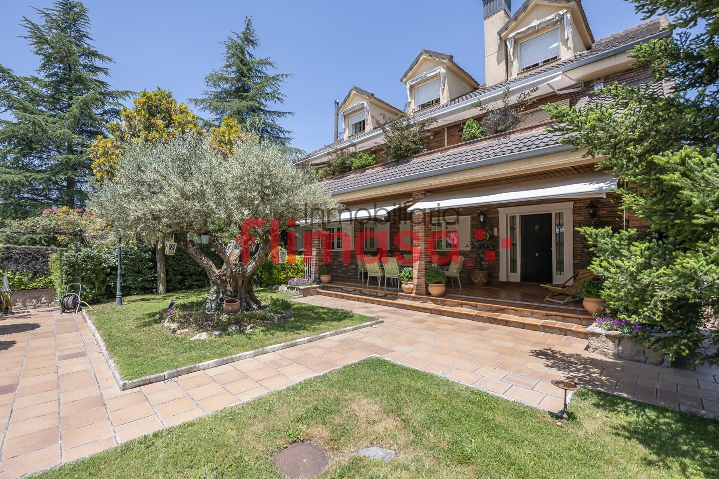 Garden of House or chalet for sale in Las Rozas de Madrid  with Air Conditioner, Heating and Private garden
