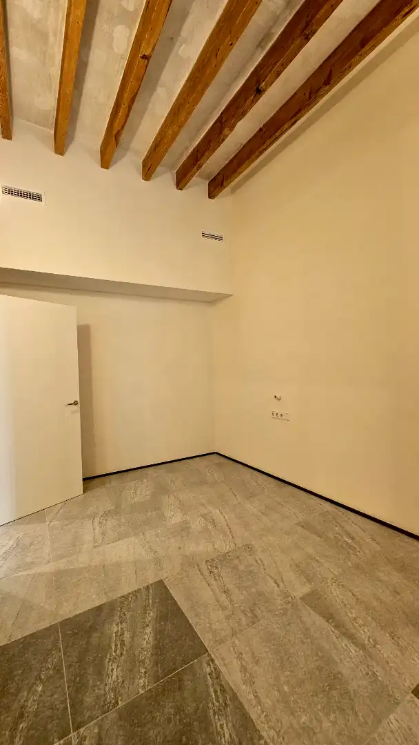 Piso en venta en Mataró con Aire acondicionado, Calefacción y Trastero