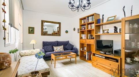 Photo 2 of Flat for rent in Calle de Cavanilles, 43, Pacífico, Madrid Capital