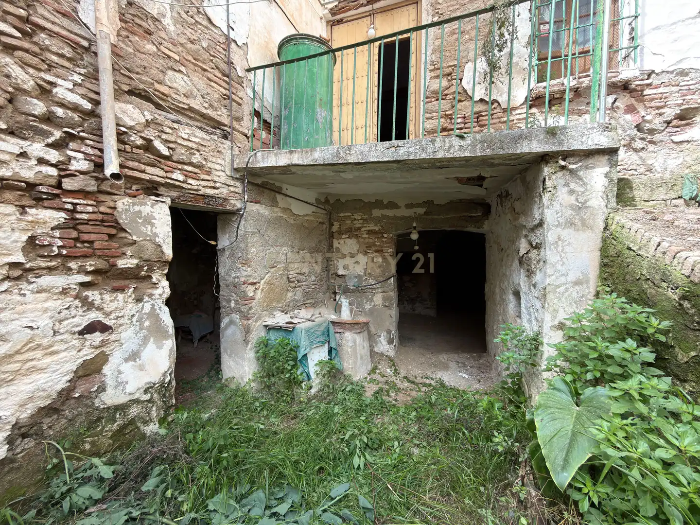 Vista exterior de Edificio en venta en Álora