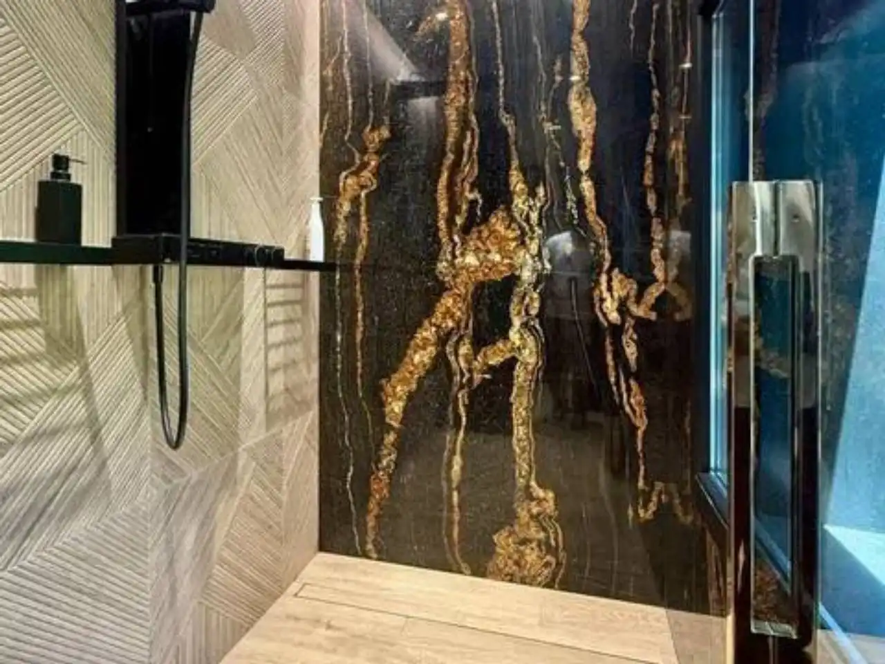 Bany de Casa o xalet de lloguer en Pozuelo de Alarcón amb Aire condicionat, Calefacció i Jardí privat