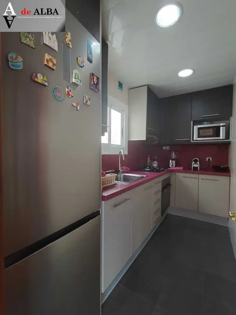 Penthouse with terrace for sale in Carrer Narcís Monturiol, imagen 6