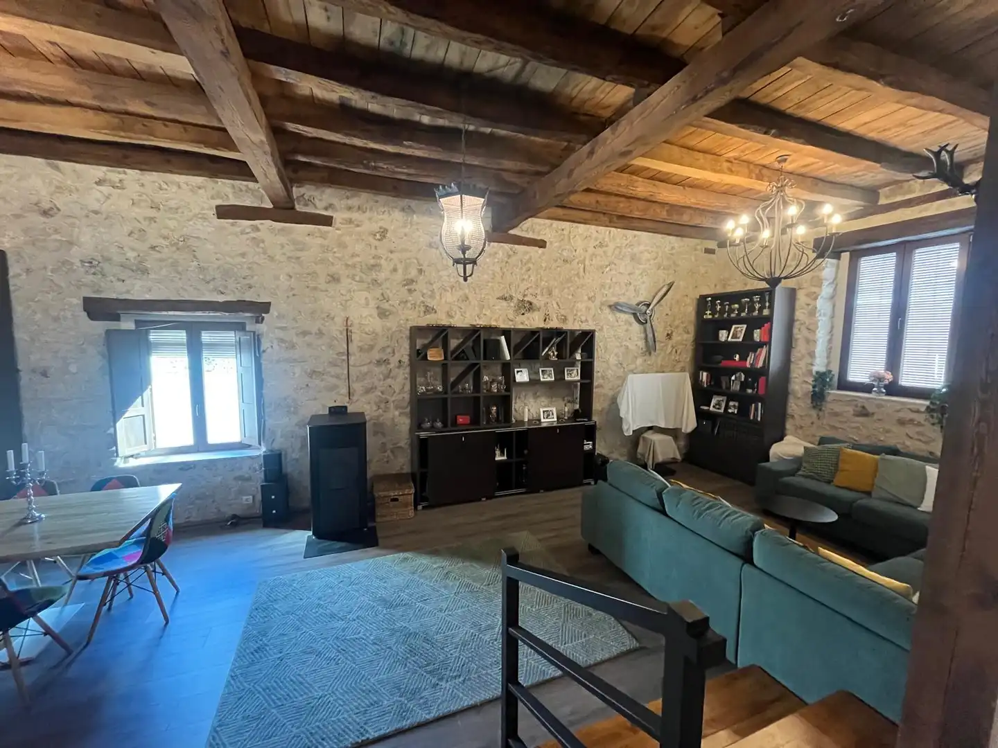 Sala de estar de Casa o chalet en venta en La Parrilla  con Calefacción, Amueblado y Alarma