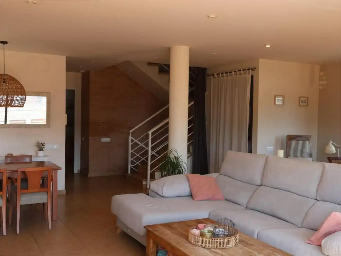 Sala d'estar de Casa o xalet en venda en  Barcelona Capital