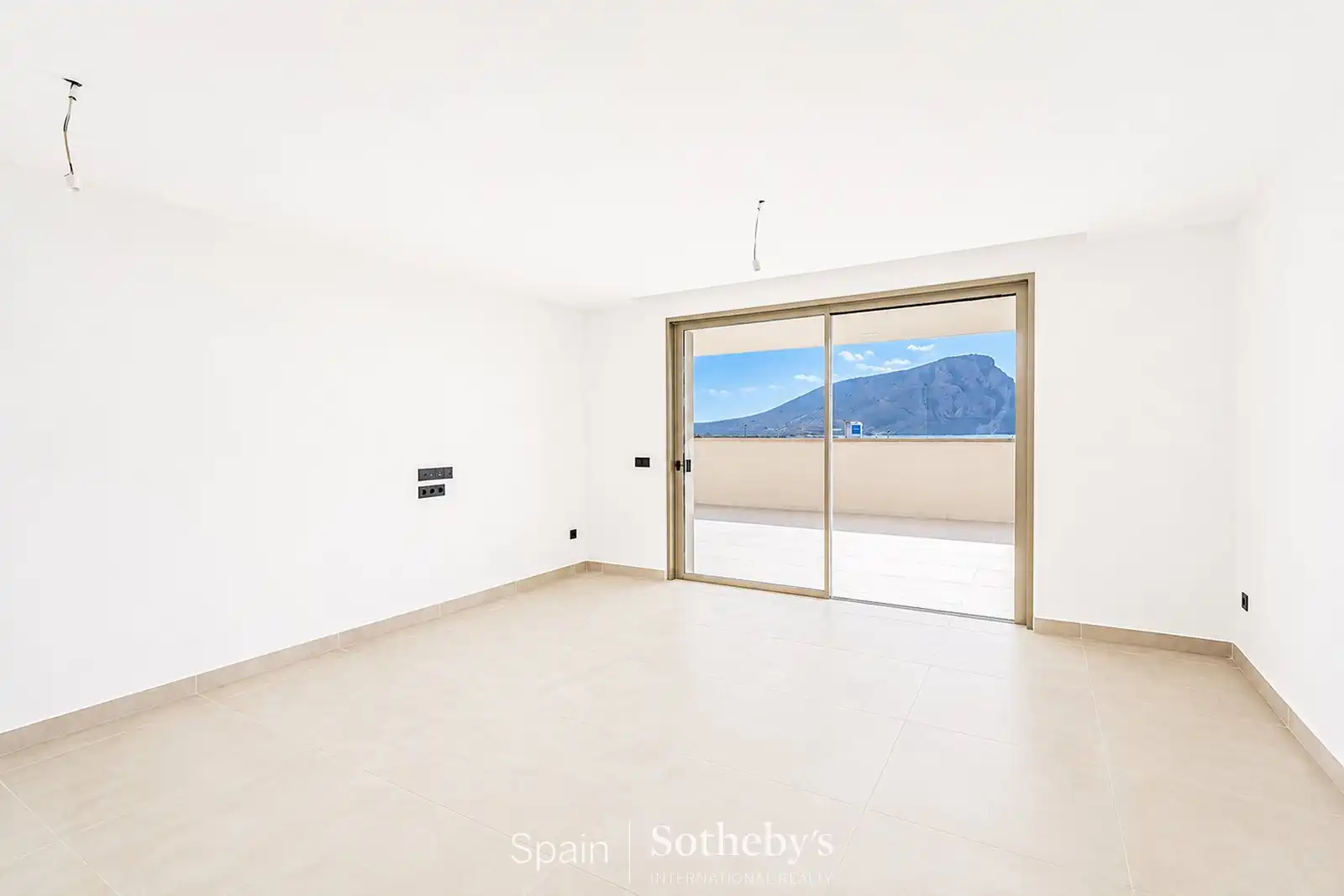 Apartamento en venta en Granadilla de Abona con Jardín privado, Terraza y Trastero