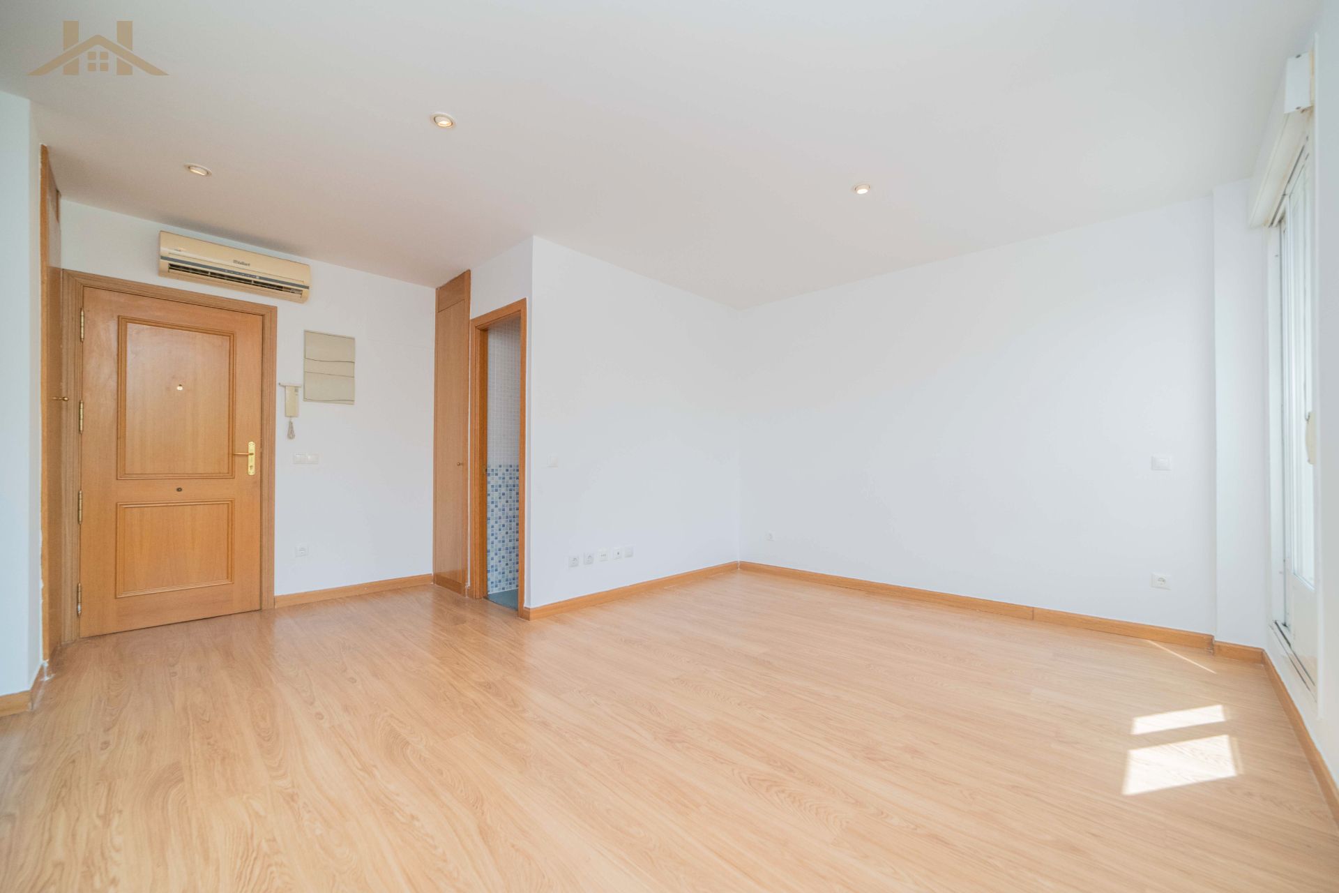 Study for sale in Majadahonda  with Air Conditioner, Heating and Oven