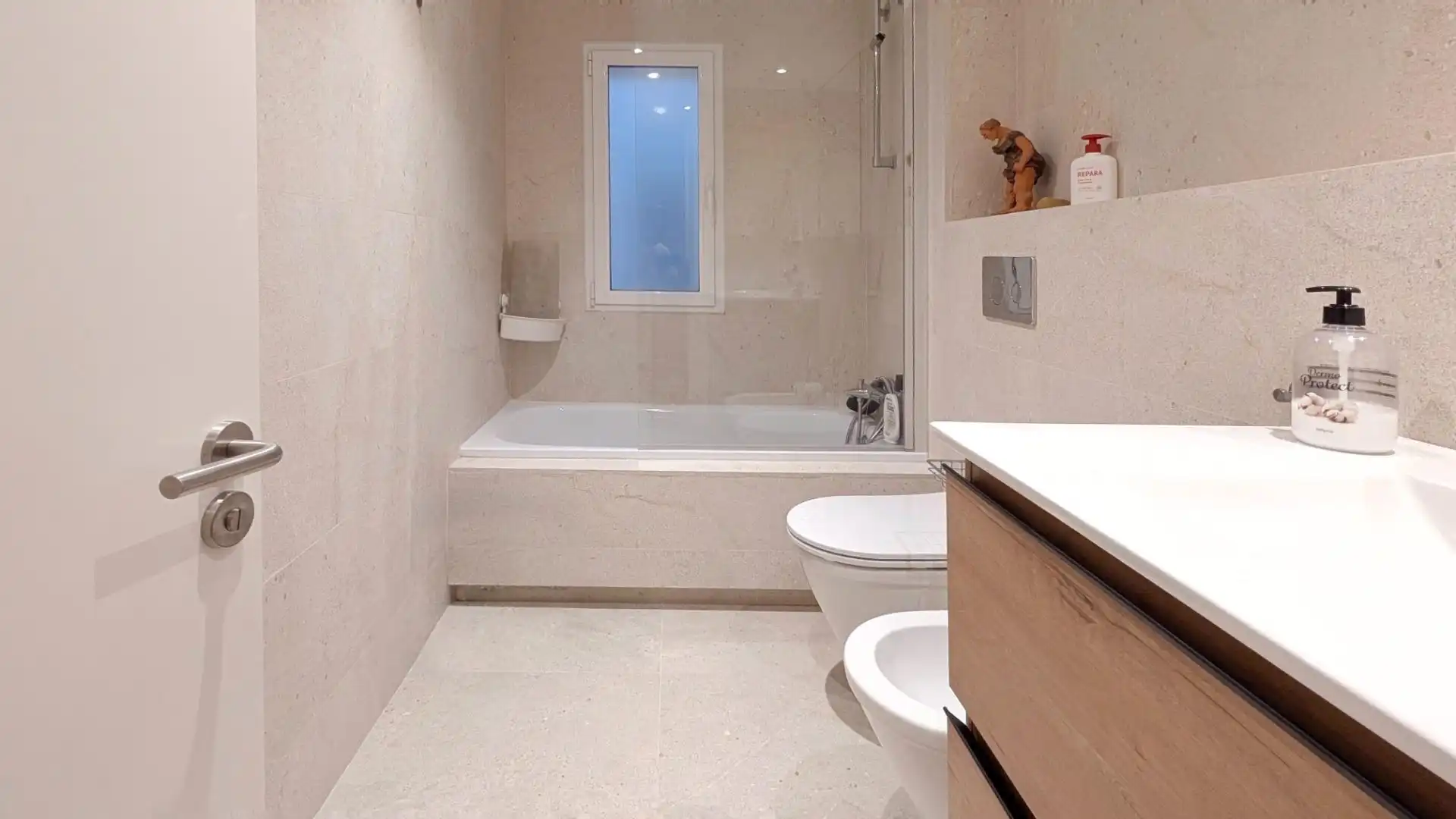 Bathroom of Flat for sale in Castilla - Hermida