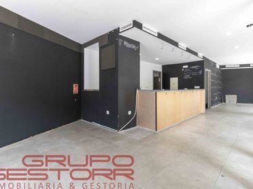Local comercial de lloguer a Torrent - ATENES 04 11