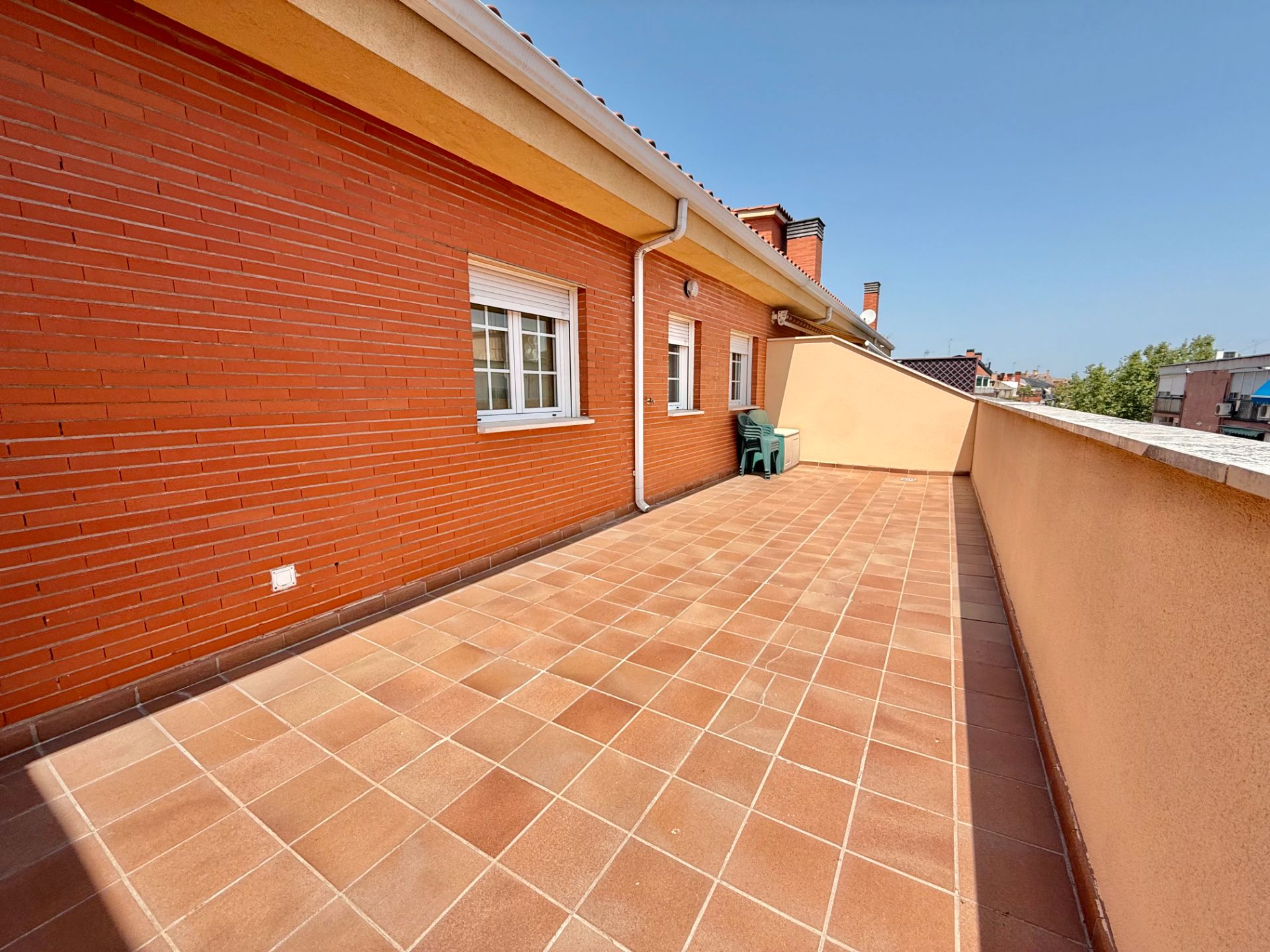 Terrace of Flat to rent in  Madrid Capital  with Air Conditioner, Heating and Terrace
