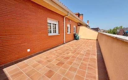 Terrace of Flat to rent in  Madrid Capital  with Air Conditioner, Heating and Terrace