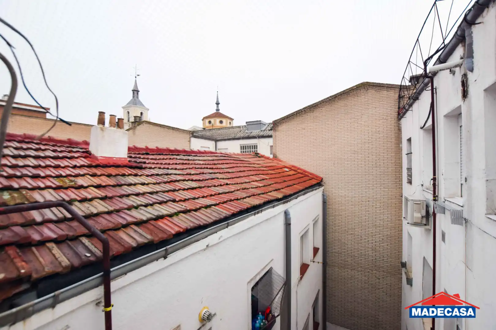 Vista exterior de Apartament en venda en Madrid amb Moblat, Rentadora i Microones
