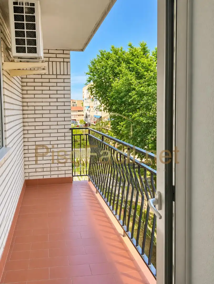 Terrassa de Pis en venda en Parla amb Aire condicionat, Calefacció i Terrassa