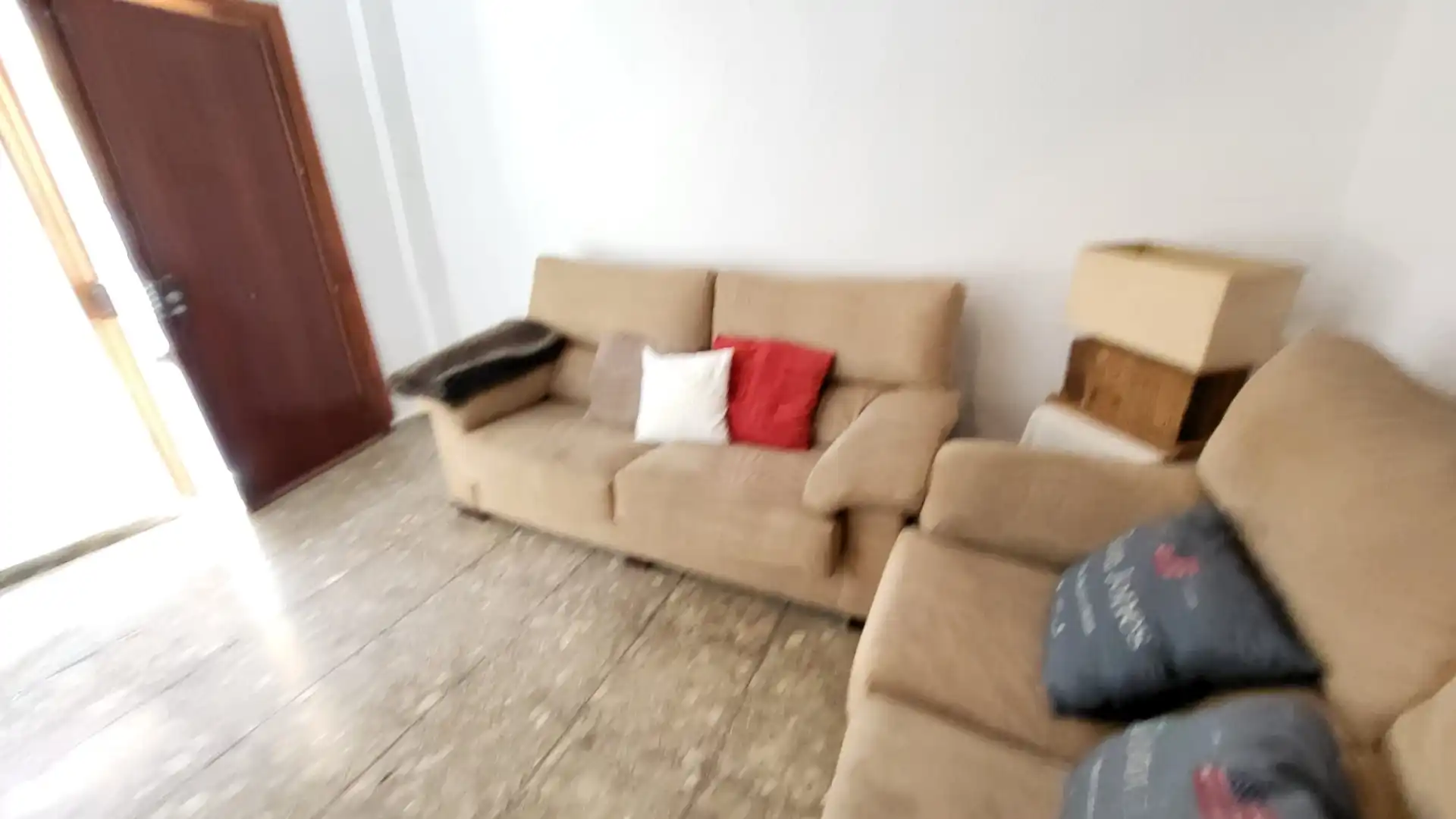 Sala d'estar de Casa adosada en venda en Rincón de la Victoria amb Terrassa, Traster i Moblat