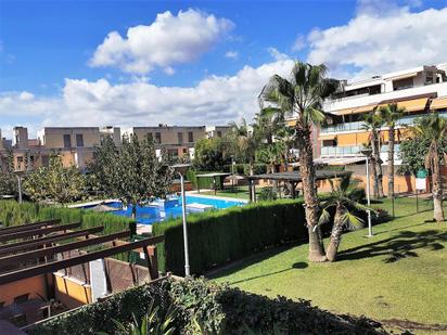 Jardí de Casa adosada en venda en Alicante / Alacant amb Aire condicionat i Terrassa