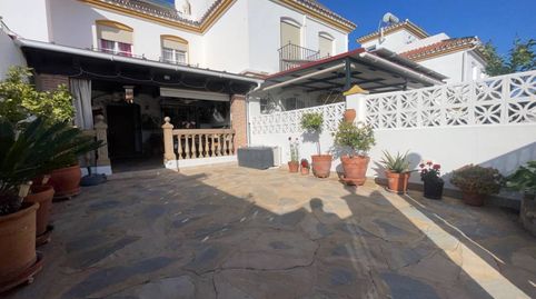 Foto 3 de Casa adosada en venta en Zona Calvario, Estepona