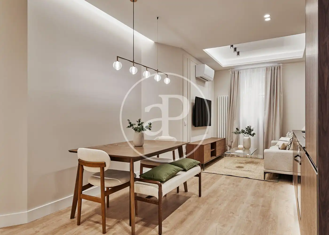 Comedor de Piso en venta en Madrid con Aire acondicionado, Calefacción y Jardín privado