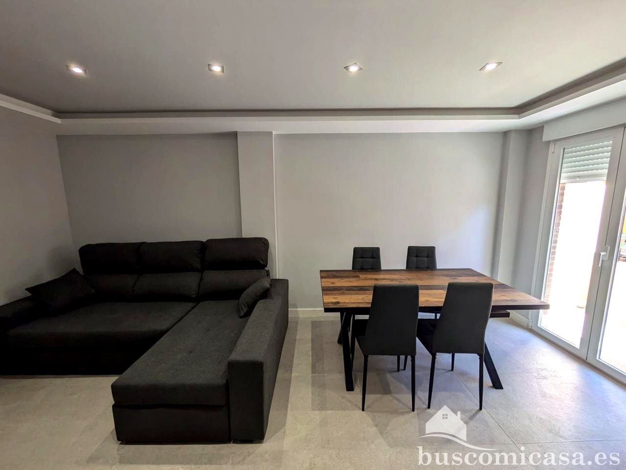 Flat to rent in Linares  with Air Conditioner, Terrace and Furnished
