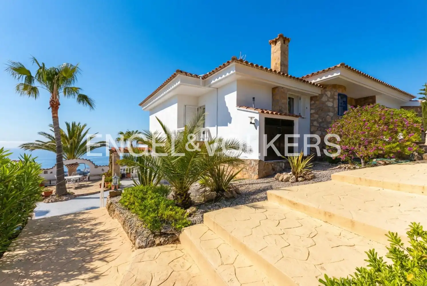Vista exterior de Casa o chalet en venta en Alcalà de Xivert con Calefacción, Jardín privado y Terraza
