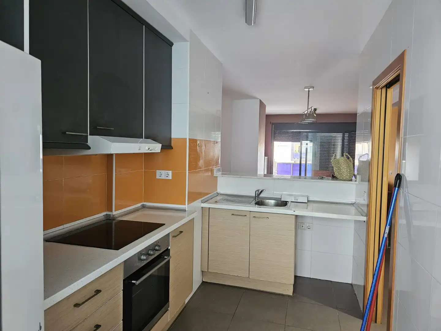 Kitchen of Flat for sale in Vinaròs  with Air Conditioner, Heating and Storage room